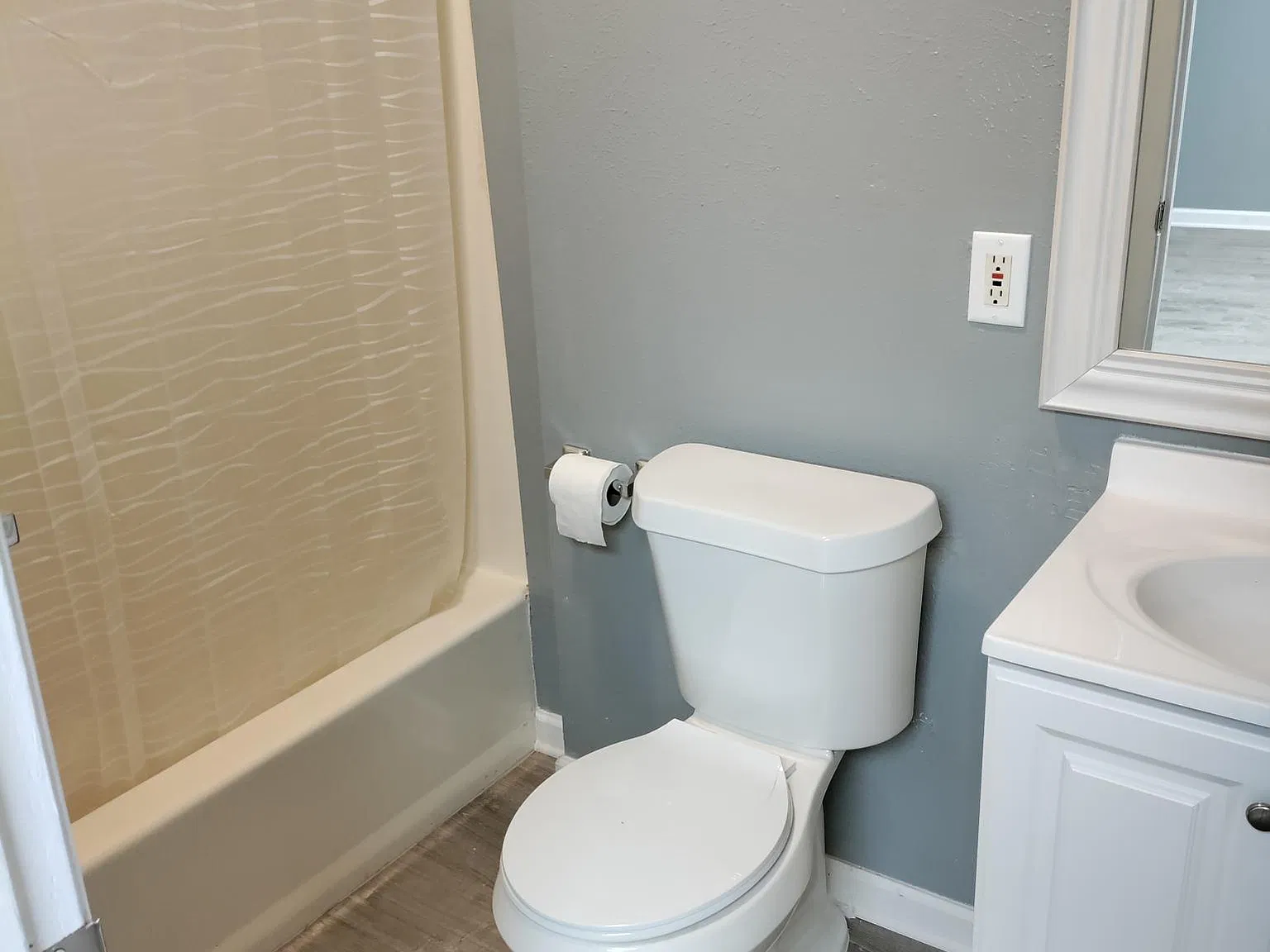 1 bed, 468 sqft, $920 — Photo 4