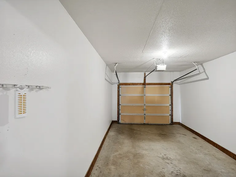 ReNew Edwardsville Apartment Collection — Photo 38