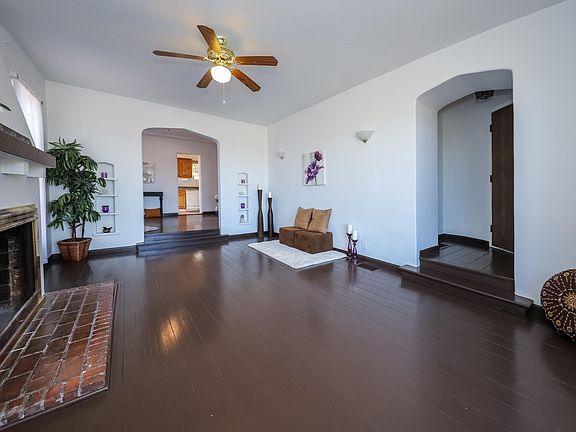 4th image of 141 N Escalada Dr