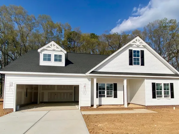 191 Nectar Ln, Bunnlevel, NC 28323