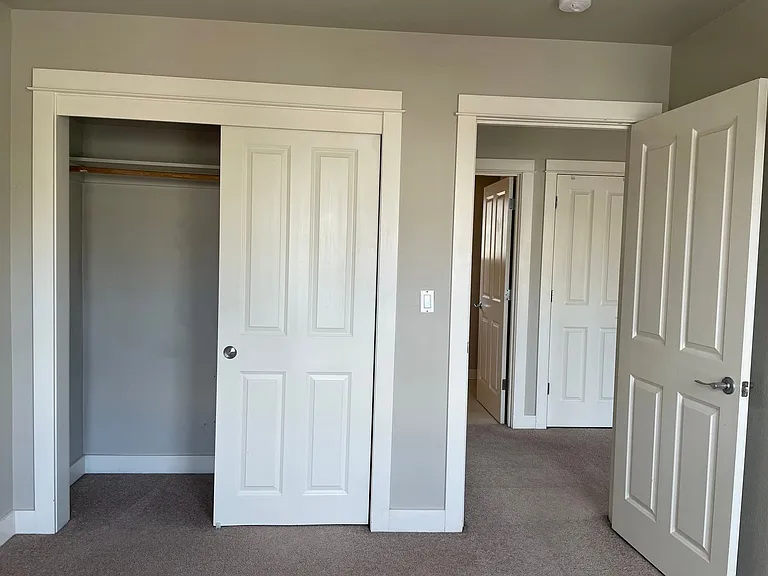 1510 NE Village St — Photo 13