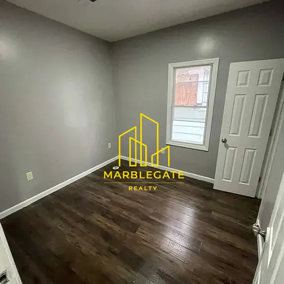 748 S 16th St #22 — Photo 3