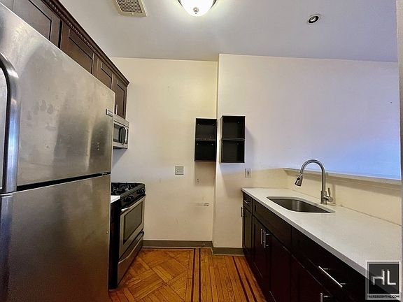 5th image of 418 Mac Donough St #A2