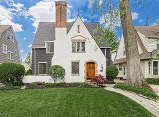 3306 Grenway Rd, Shaker Heights, OH 44122