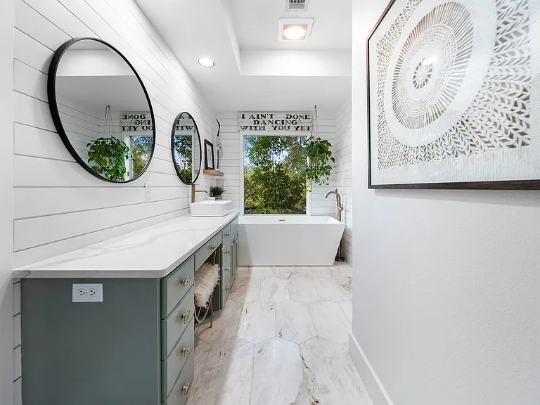 202 Top O The Lake Dr — Photo 22