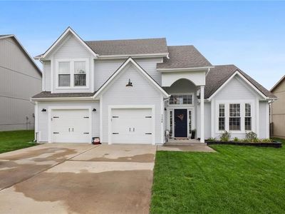 1306 Howard St, Louisburg, KS, 66053