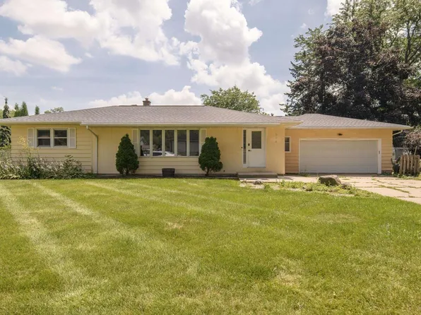 310 Crestview Drive, Waterloo, WI 53594