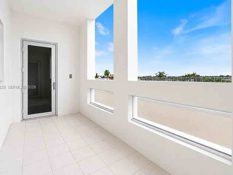 455 E Palmetto Park Rd #4 — Photo 26