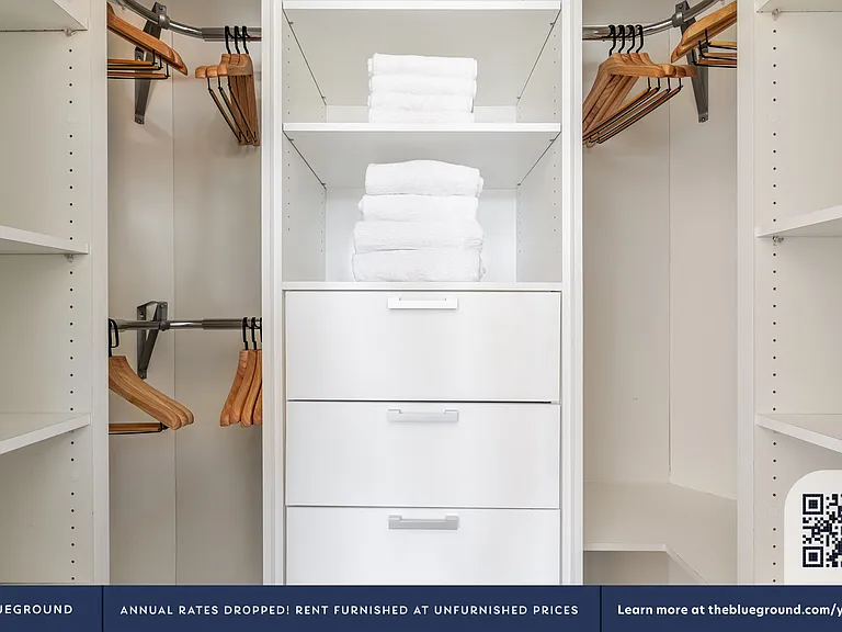 Walk-in Closet