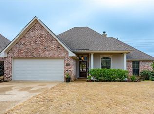 9049 Sundance Ln, Shreveport, LA 71106