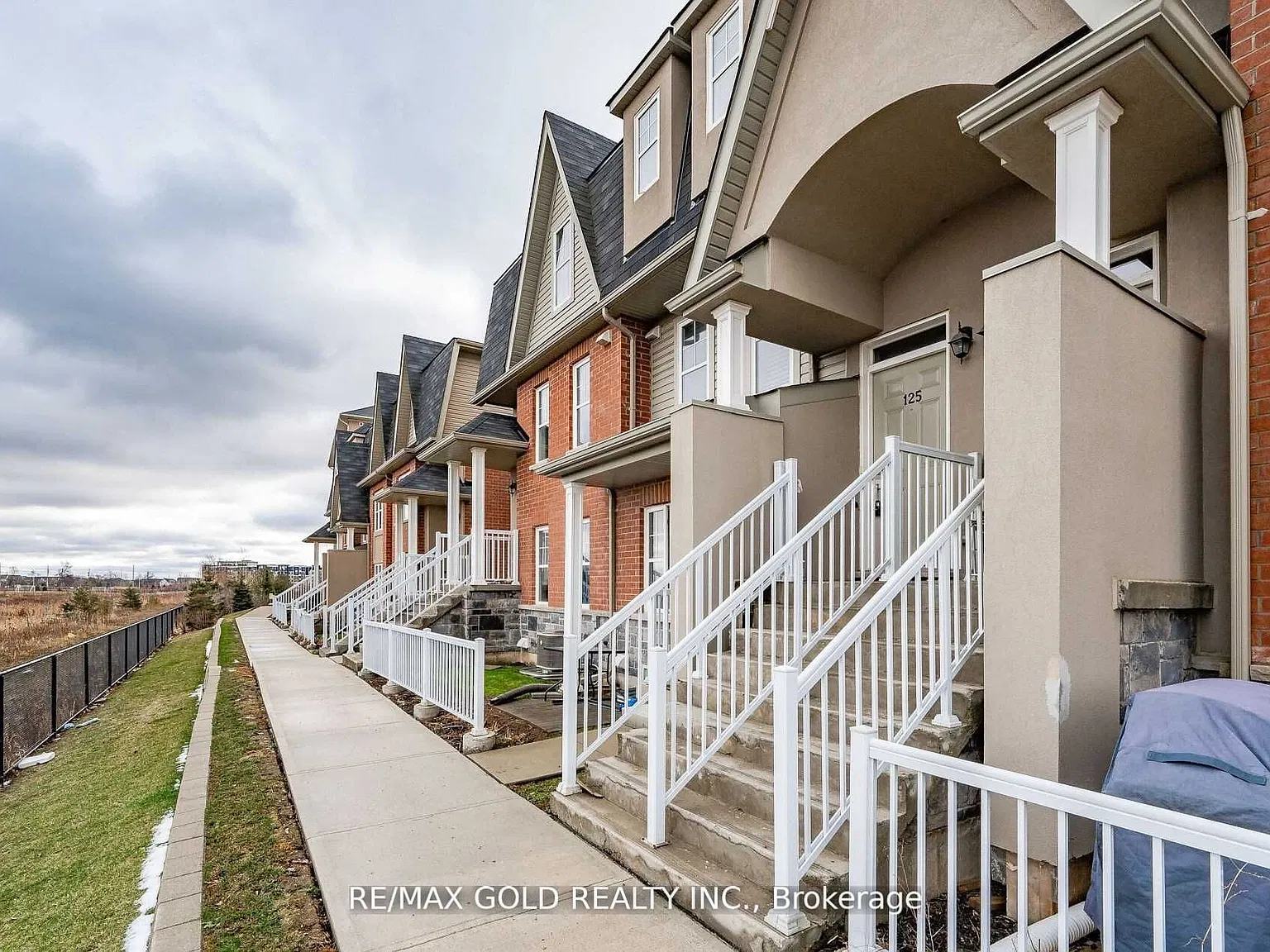 2 bed, $2,800 — Photo 3