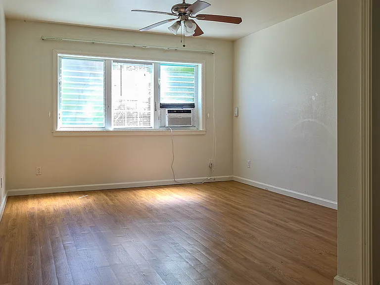 99-045 Hokio Pl #1D — Photo 7