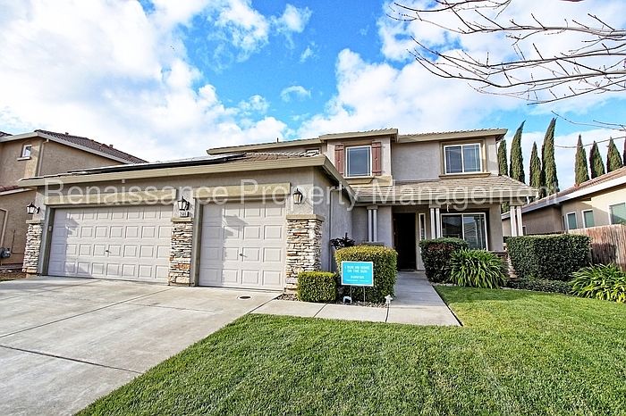 1st image of 2505 Warlow Ln