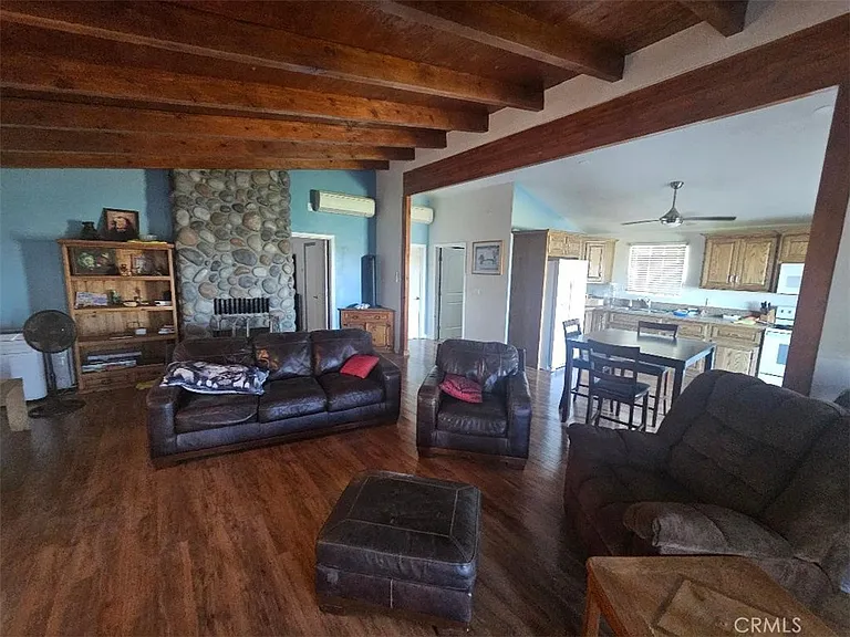 5180 Colorado River Rd — Photo 10