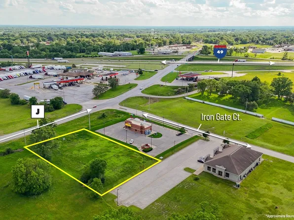 0.76 / Acres #On, Peculiar, MO 64078