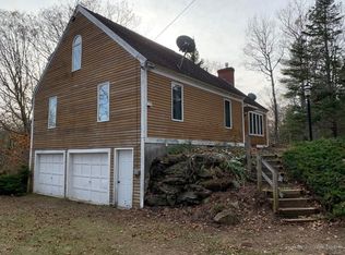 17 Meditation Ln, Harpswell, ME 04079