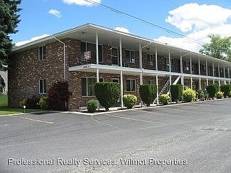 2nd image of 10110 N Colfax Rd APT 15