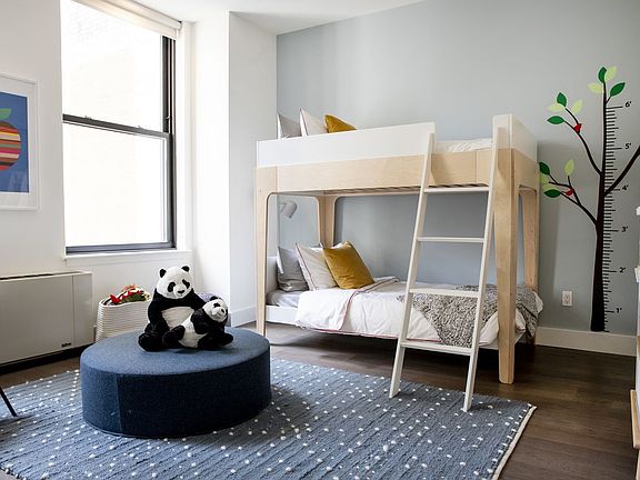 4th image of 25 Broad St APT 5S