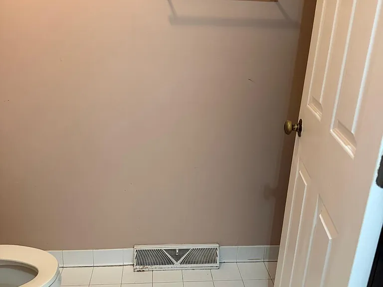 5600 Carmel Rd — Photo 18