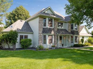 15600 Tarleton Crst N, Maple Grove, MN 55311