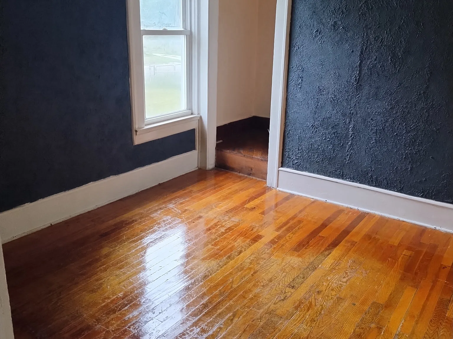 3 bed, 935 sqft, $1,000 — Photo 3