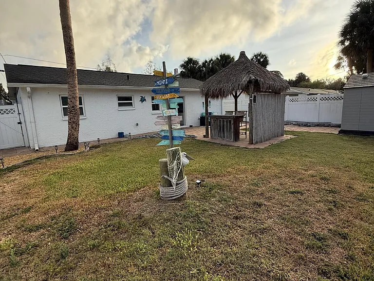 6814 Driftwood Dr — Photo 26