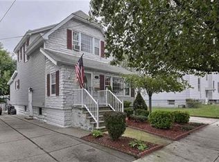 119 W 55th St, Bayonne, NJ 07002
