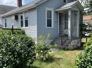 1572 Huddell Ave, Marcus Hook, PA 19061