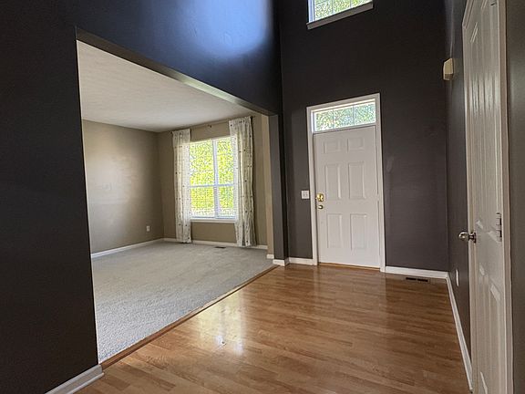 4th image of 3479 Burlingame Blvd