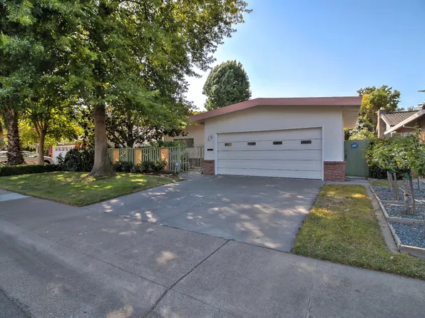 64 Moonlit Cir, Sacramento, CA 95831
