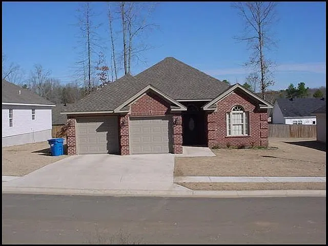 3 bed, 2.0 bath, 1343 sqft, $1,500 — Photo 1