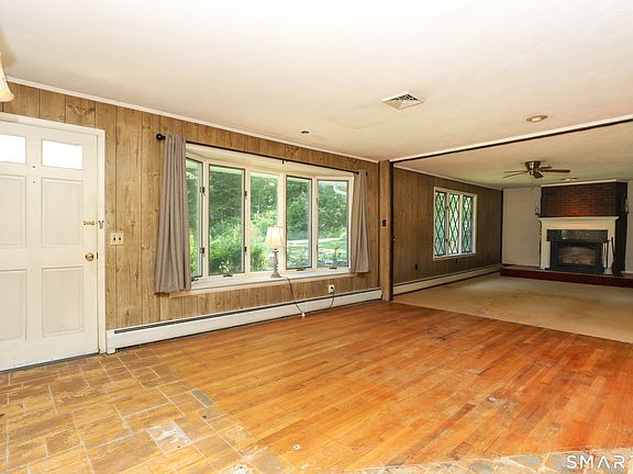 3rd image of 17 Riverford Road