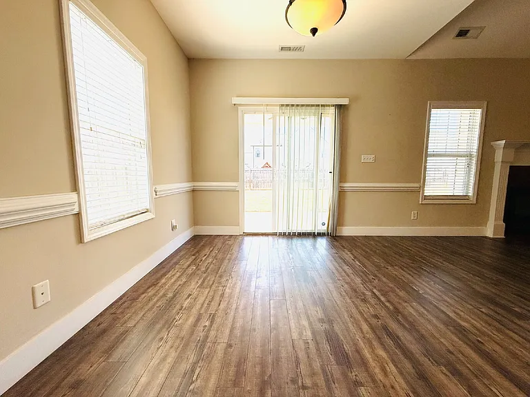 848 Bellingham Way — Photo 11