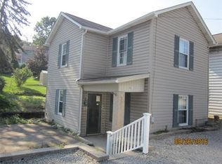 621 Main St, North Huntingdon, PA 15642