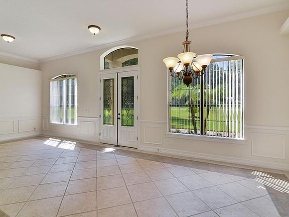 4th image of 25617 Pine Valley Dr