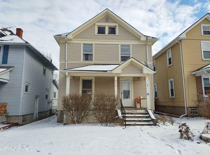 1st image of 832 Creighton Ave