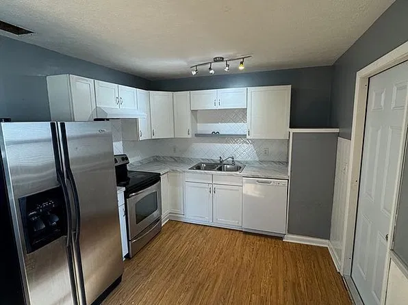 85 NE 16th St, Stuart, FL 34994