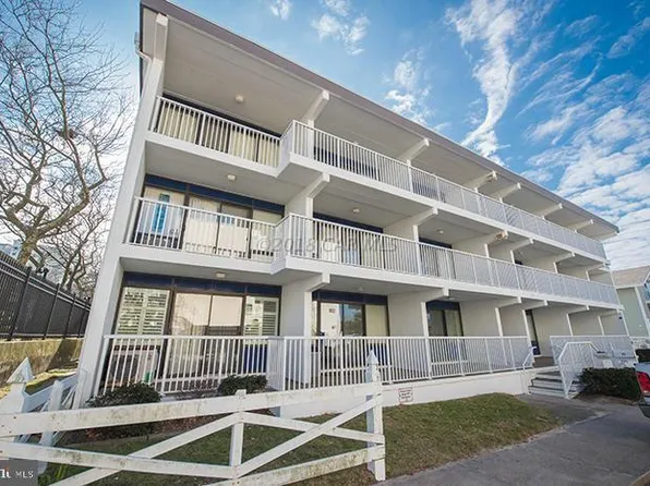 15 35th St Unit 101, Ocean City, MD 21842