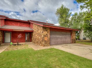 7407 Kings Manor Ct, Oklahoma City, OK 73132