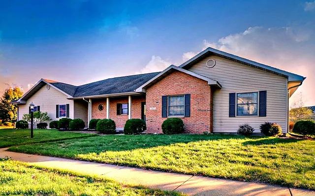 3405 Cypress Creek Rd photo 1
