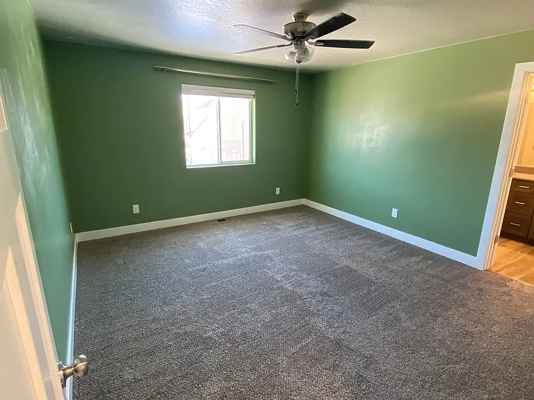 1645 N 3200 W — Photo 13