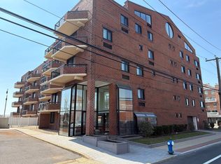 750 W Broadway, Long Beach, NY