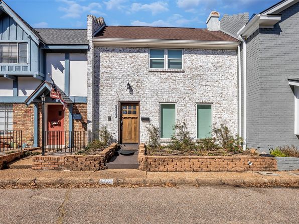 1223 Saxony Ln, Houston, TX 77058