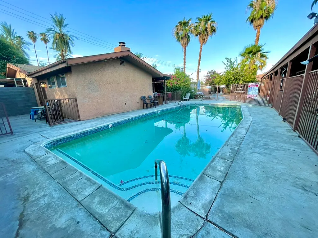 2 bed, 780 sqft, $2,200 — Photo 4