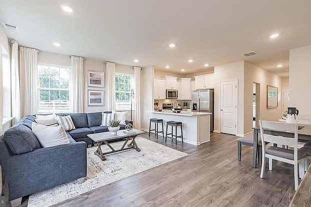 10 Peregrine Way — Photo 20