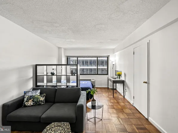 2141 I St NW, Washington, DC