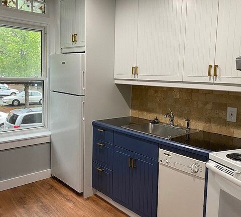 2nd image of 32 Winchester St APT 1