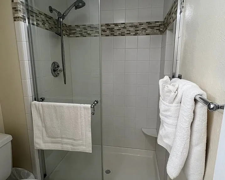 625 Manhattan Pl #208 — Photo 12