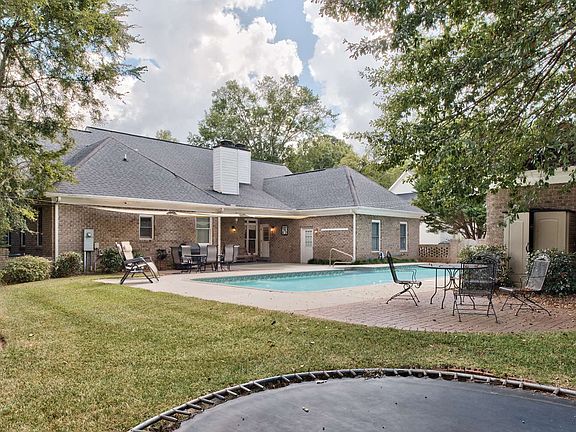 2nd image of 993 Saye Creek Dr