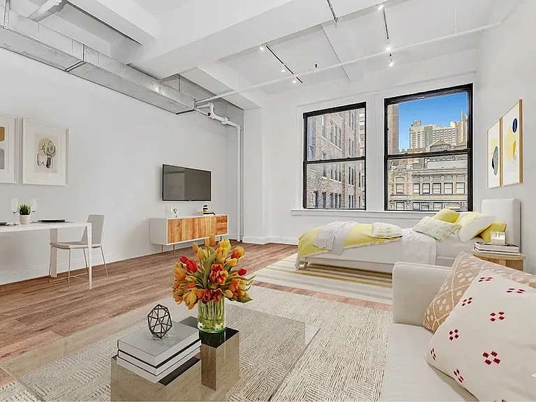 255 W 36th St #1204 — Photo 3